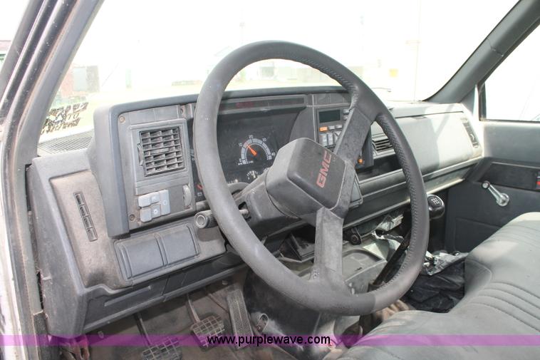 image for item I7912 1996 GMC TopKick C6000 stake bed truck