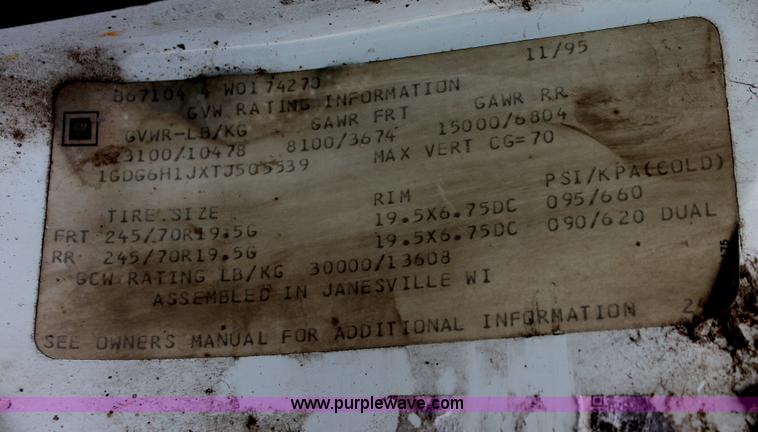 image for item I7912 1996 GMC TopKick C6000 stake bed truck