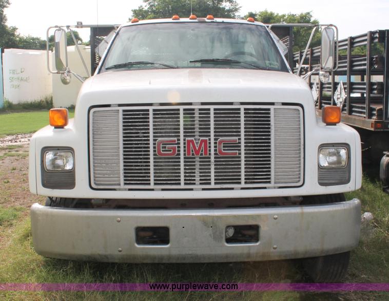 image for item I7913 1994 GMC TopKick Lo-Pro C6000 stake bed truck