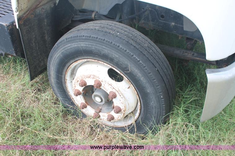 image for item I7913 1994 GMC TopKick Lo-Pro C6000 stake bed truck