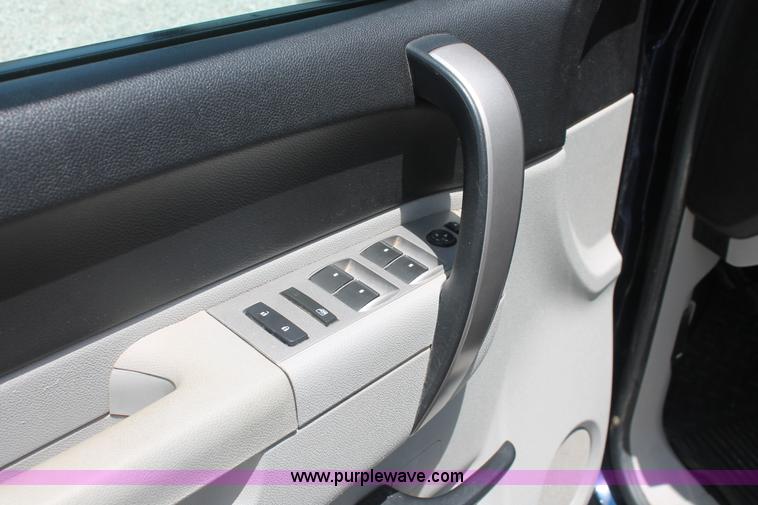 image for item I7914 2010 Chevrolet Silverado 1500 LT Crew Cab pickup truck