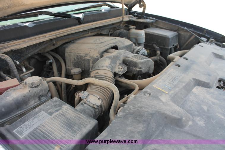 image for item I7914 2010 Chevrolet Silverado 1500 LT Crew Cab pickup truck