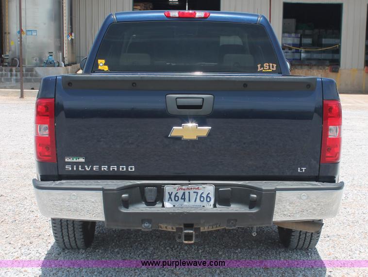 image for item I7914 2010 Chevrolet Silverado 1500 LT Crew Cab pickup truck