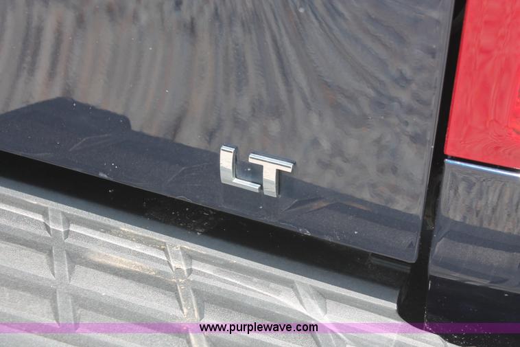 image for item I7914 2010 Chevrolet Silverado 1500 LT Crew Cab pickup truck