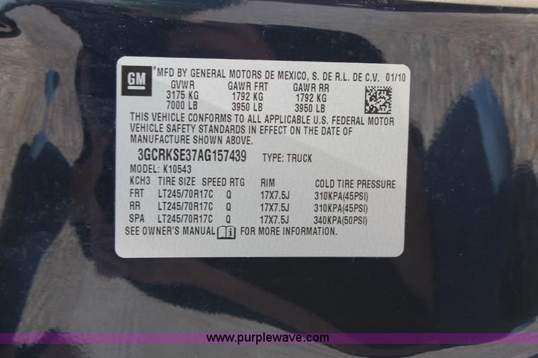 image for item I7914 2010 Chevrolet Silverado 1500 LT Crew Cab pickup truck