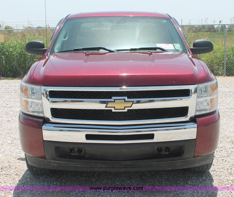 image for item I7916 2009 Chevrolet Silverado 1500 LT Crew Cab pickup truck