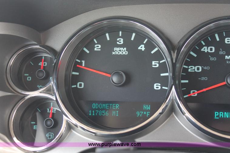 image for item I7916 2009 Chevrolet Silverado 1500 LT Crew Cab pickup truck