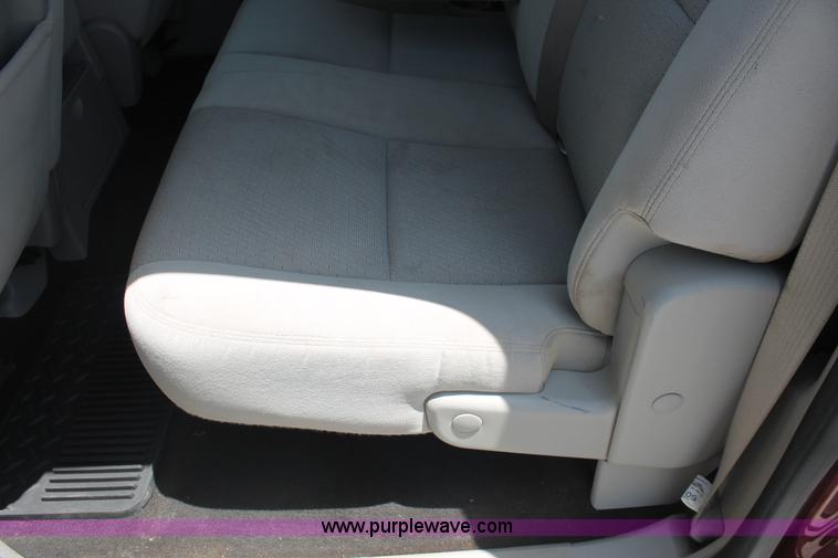 image for item I7916 2009 Chevrolet Silverado 1500 LT Crew Cab pickup truck