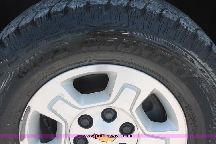 image for item I7916 2009 Chevrolet Silverado 1500 LT Crew Cab pickup truck