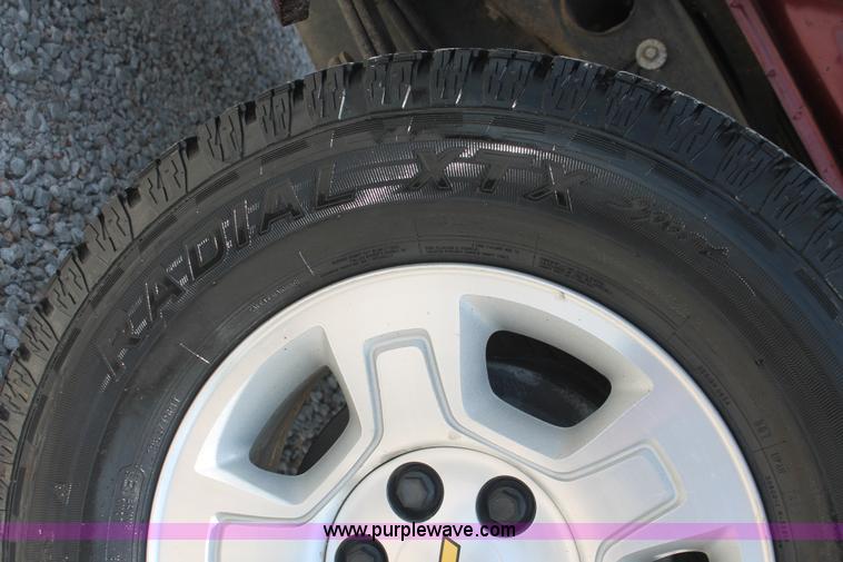 image for item I7916 2009 Chevrolet Silverado 1500 LT Crew Cab pickup truck