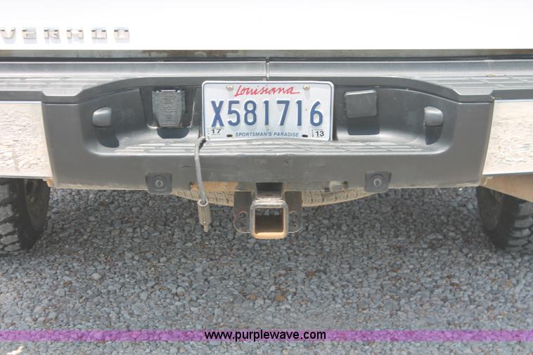 image for item I7917 2009 Chevrolet Silverado 2500HD LT Extended Cab pickup truck