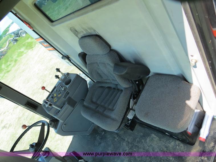 image for item A8591 1994 Gleaner R62 combine