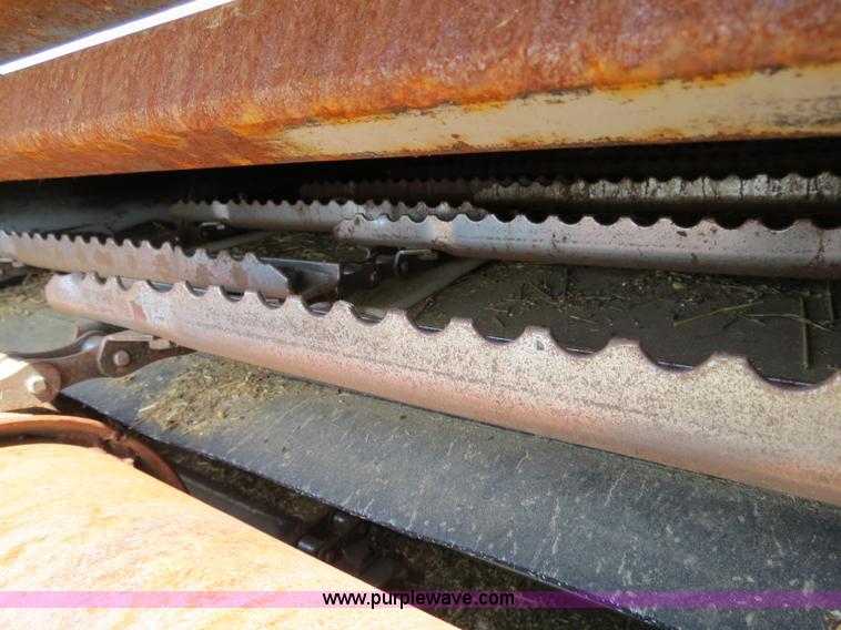 image for item A8591 1994 Gleaner R62 combine