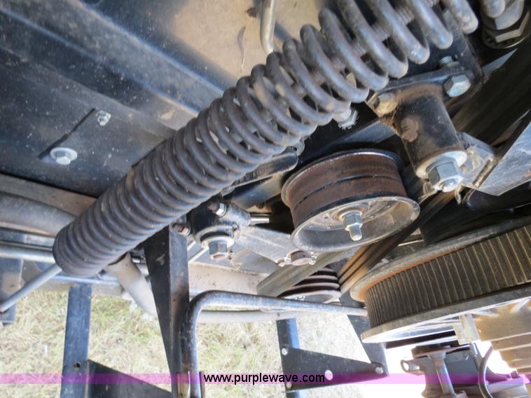 image for item A8591 1994 Gleaner R62 combine