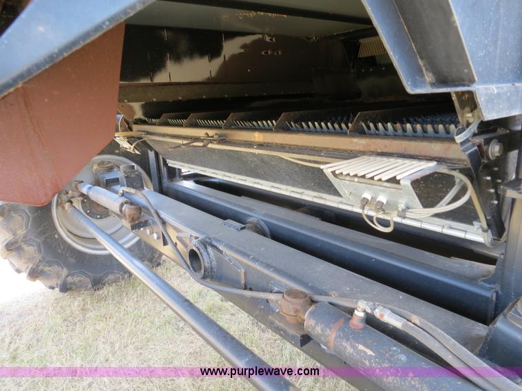 image for item A8591 1994 Gleaner R62 combine