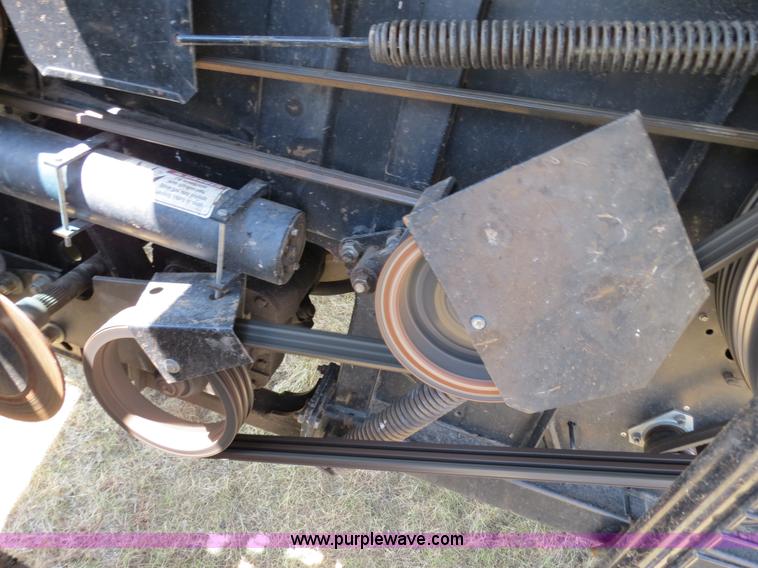 image for item A8591 1994 Gleaner R62 combine