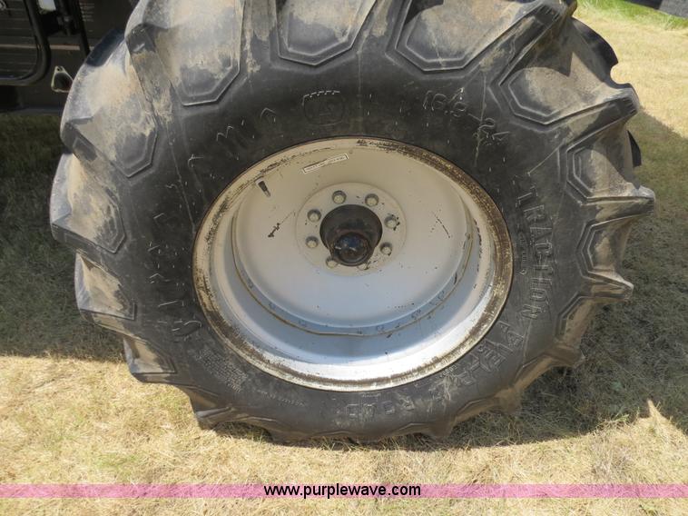 image for item A8591 1994 Gleaner R62 combine