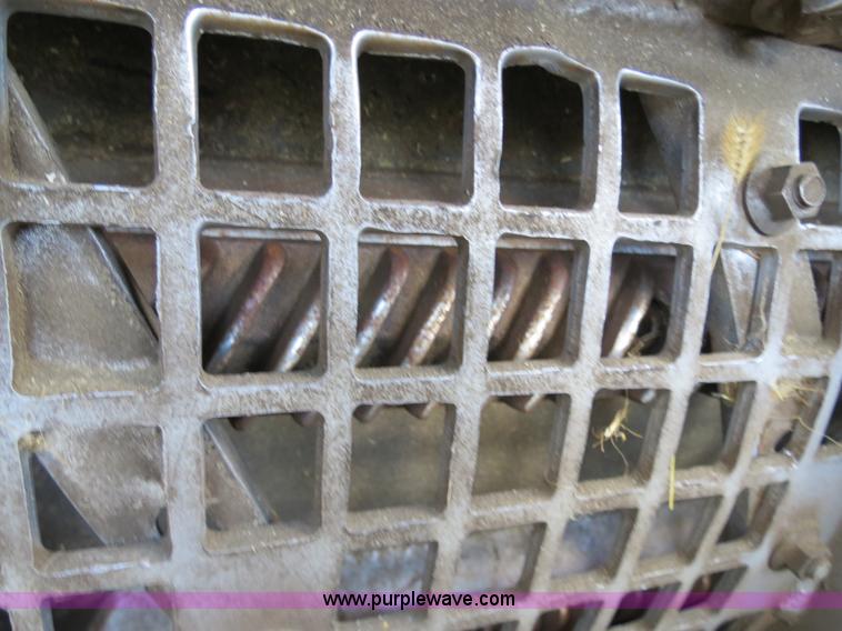 image for item A8591 1994 Gleaner R62 combine