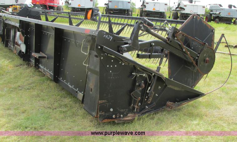 image for item A8594 AGCO 700 series rigid platform head