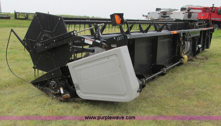 image for item A8607 AGCO 700 series 30' rigid platform head