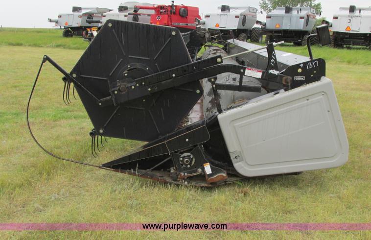 image for item A8607 AGCO 700 series 30' rigid platform head