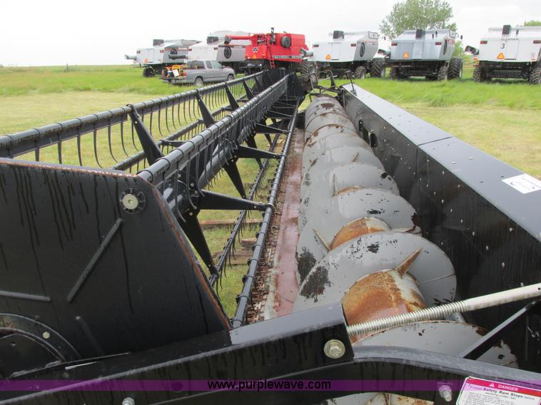 image for item A8607 AGCO 700 series 30' rigid platform head