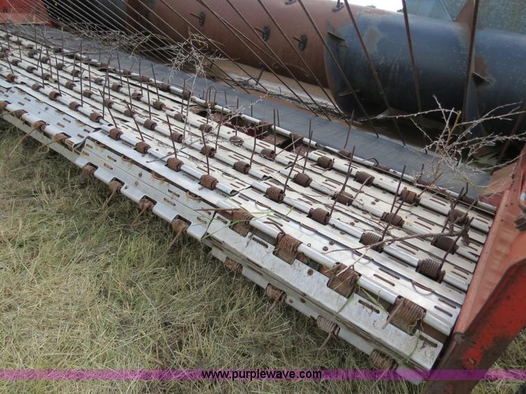 image for item A8624 Gleaner 13 pickup head