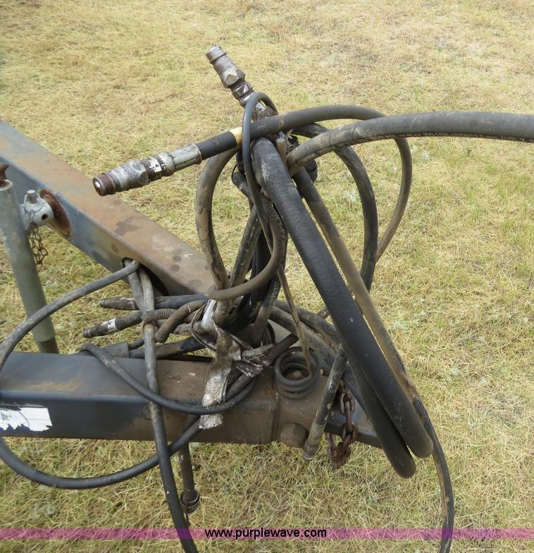 image for item A8630 1995 Flexi-Coil 5000 33' air seeder