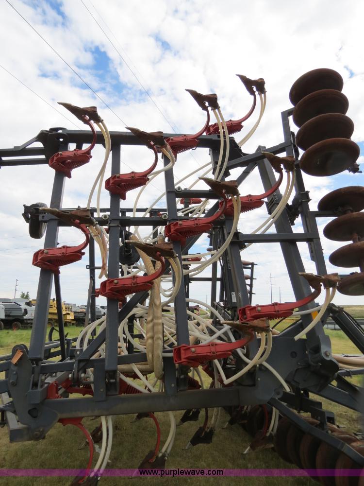 image for item A8630 1995 Flexi-Coil 5000 33' air seeder