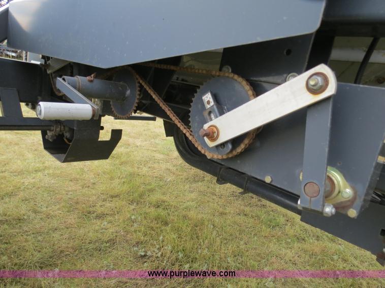 image for item A8630 1995 Flexi-Coil 5000 33' air seeder