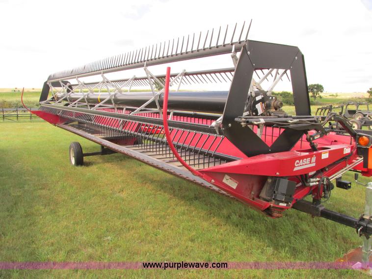 image for item A8634 Case IH DHX302 30' draper head