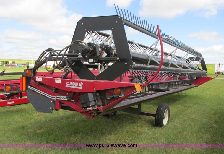image for item A8634 Case IH DHX302 30' draper head
