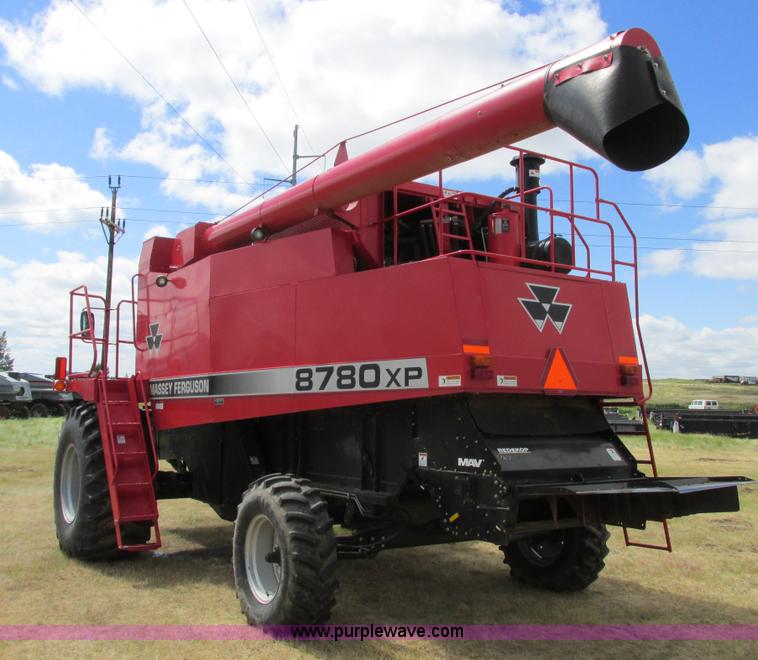image for item A8635 2002 Massey-Ferguson 8780XP combine