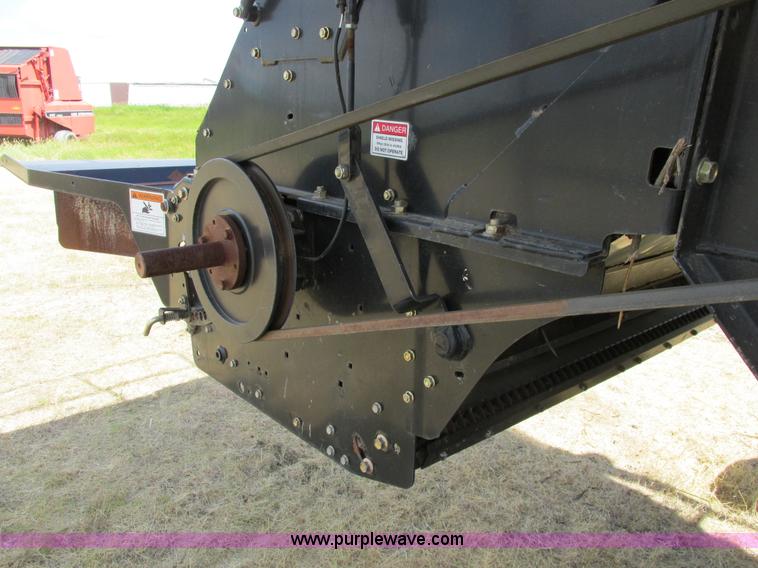 image for item A8635 2002 Massey-Ferguson 8780XP combine