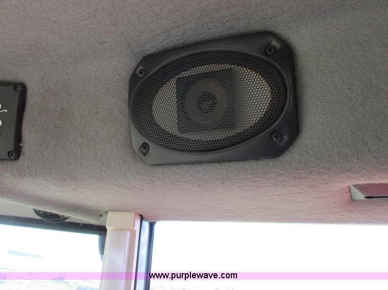 image for item A8635 2002 Massey-Ferguson 8780XP combine