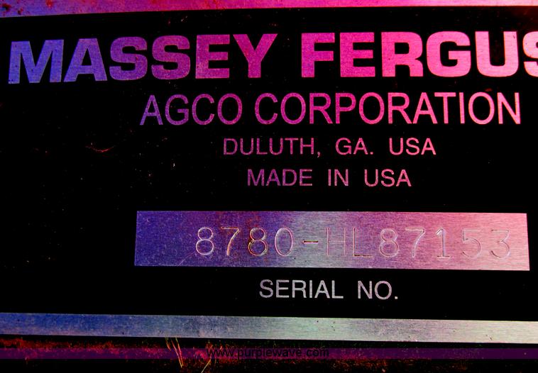 image for item A8635 2002 Massey-Ferguson 8780XP combine