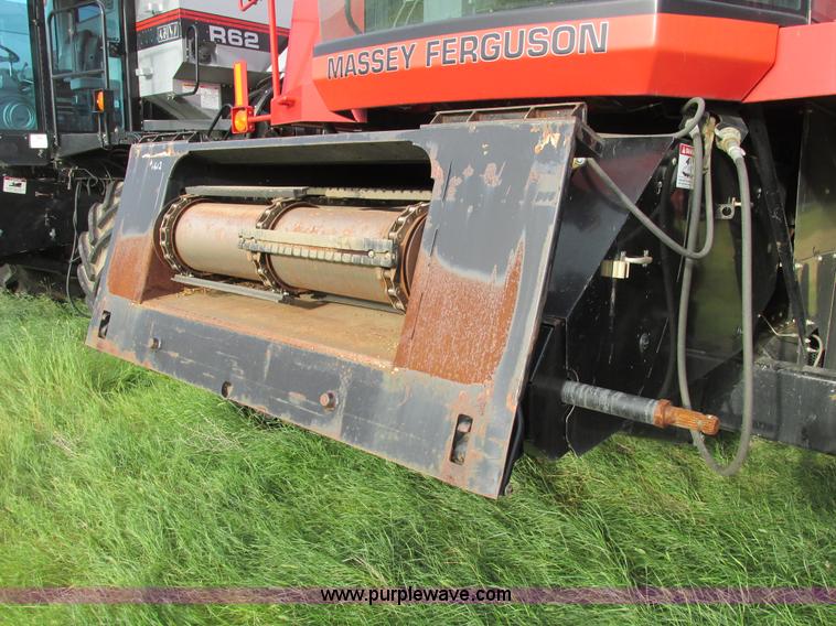 image for item A8635 2002 Massey-Ferguson 8780XP combine