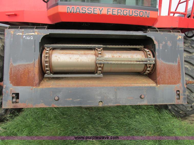 image for item A8635 2002 Massey-Ferguson 8780XP combine