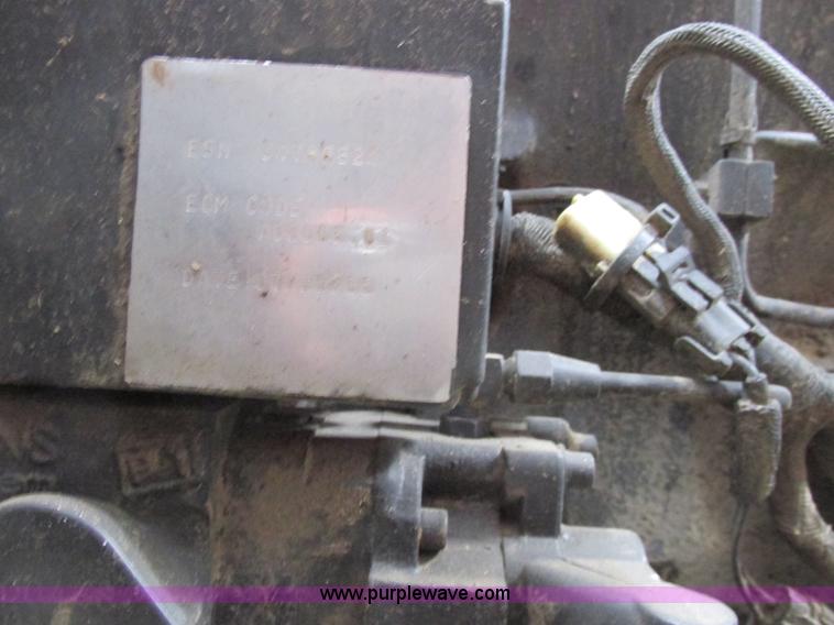 image for item A8639 1995 Gleaner R72 combine