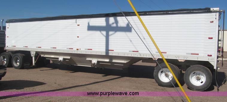 image for item F7061 1990 Timpte Century Supper Hopper grain trailer
