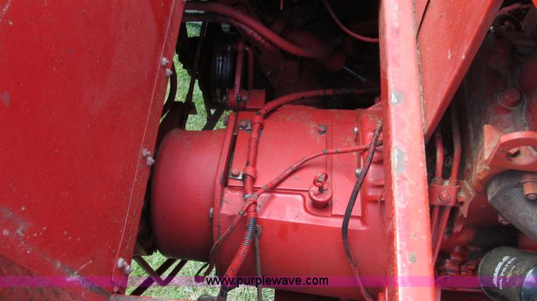 image for item G2058 1979 International 1460 Axial-Flow 2WD combine