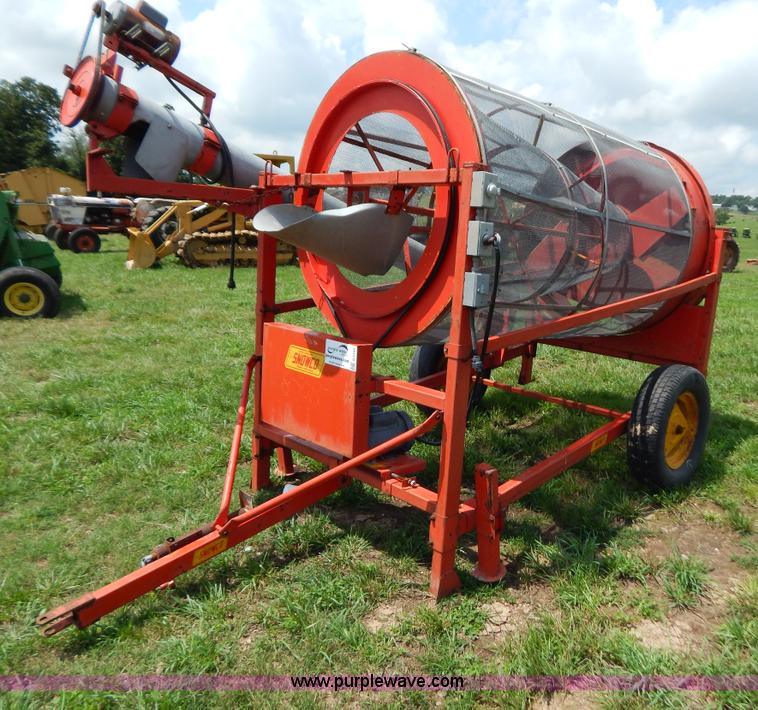 image for item G3349 SnowCo seed cleaner