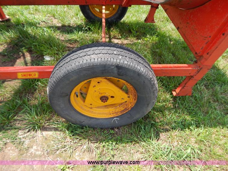 image for item G3349 SnowCo seed cleaner