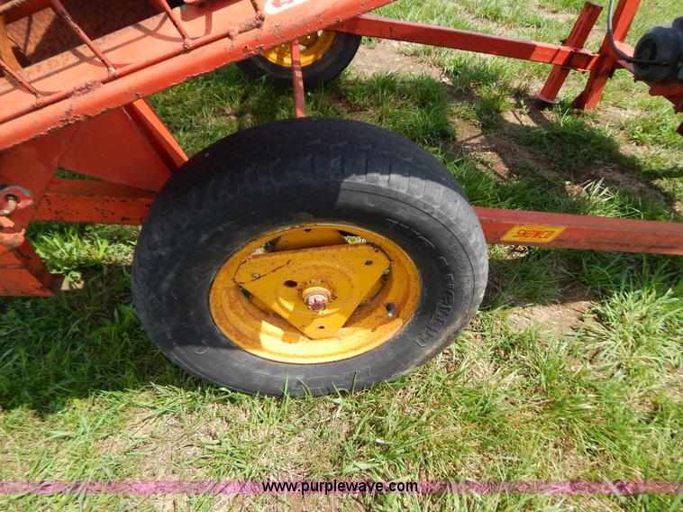 image for item G3349 SnowCo seed cleaner