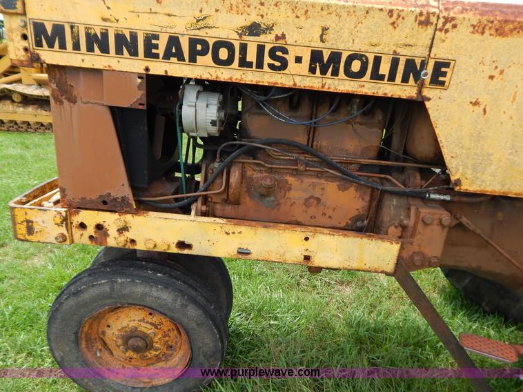 image for item G3354 Minneapolis Moline U-302 tractor
