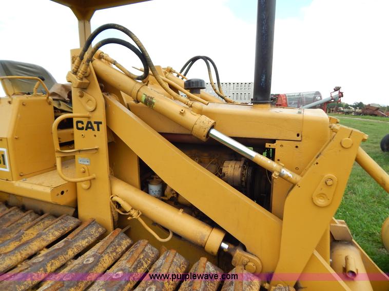 image for item G3356 1977 Caterpillar 931 track loader