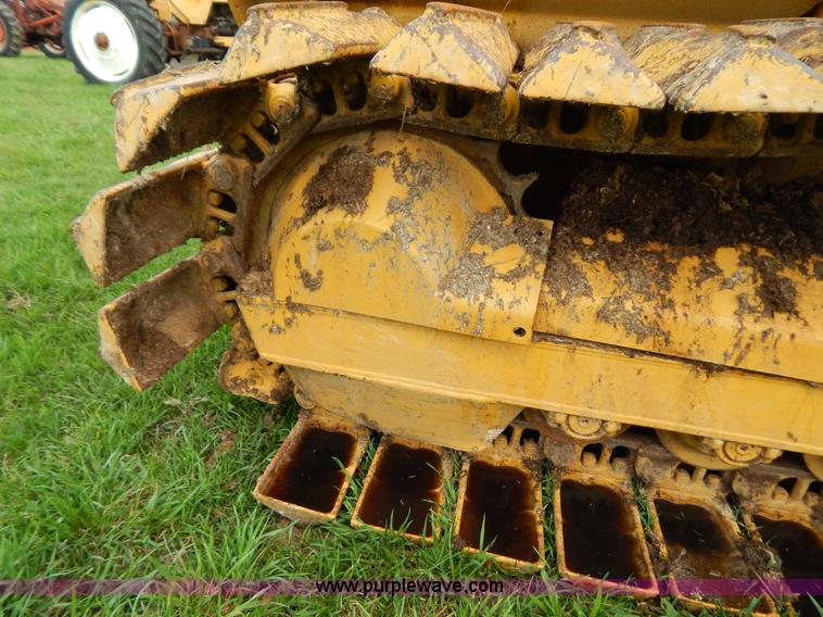 image for item G3356 1977 Caterpillar 931 track loader