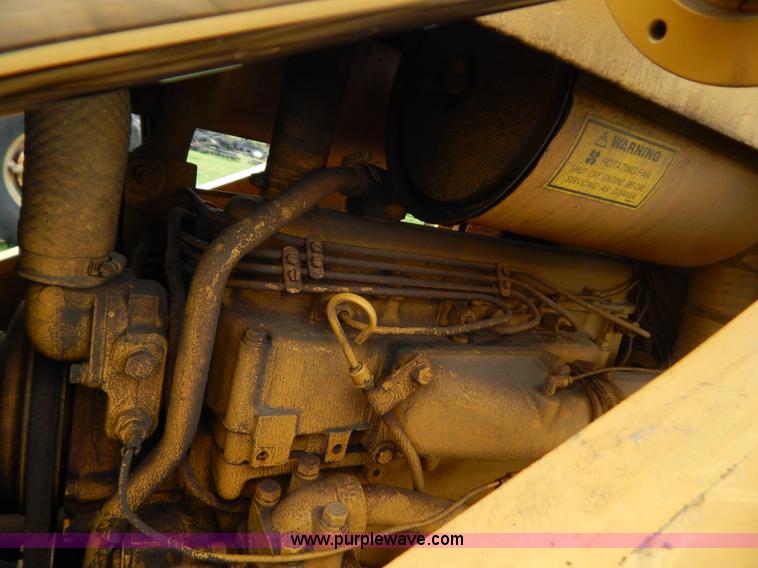 image for item G3356 1977 Caterpillar 931 track loader