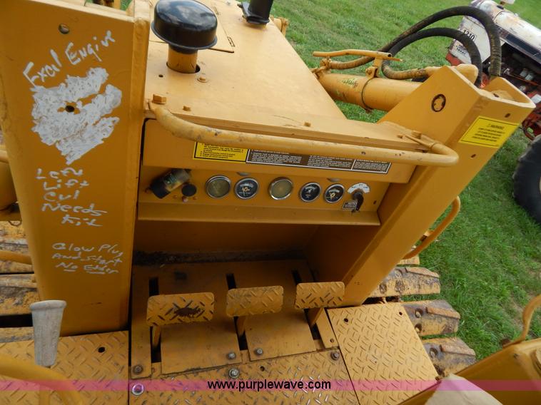image for item G3356 1977 Caterpillar 931 track loader