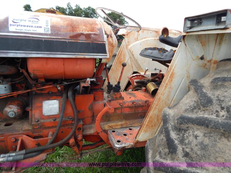 image for item G3361 Case 1210 tractor